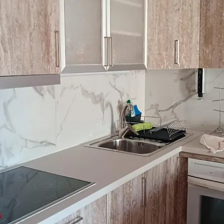 Carolina Apartment
